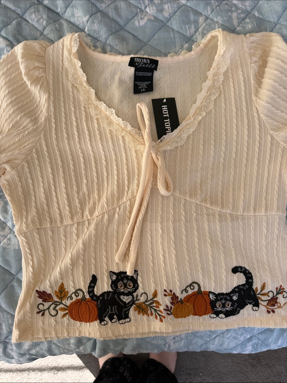 Hot Topic Cream Knit Tie-Front Blouse with Cat & Pumpkin Motif